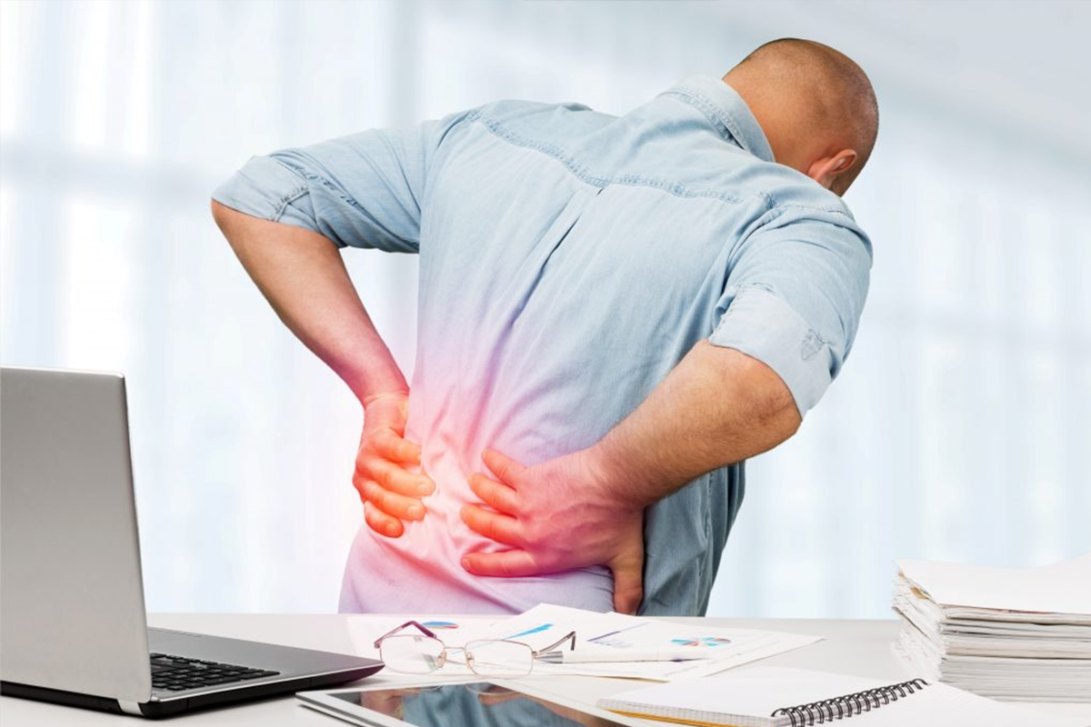 Office Goers' Back Pain Relief: Hot Water Bag or Bluheat Pain Relief Patch?