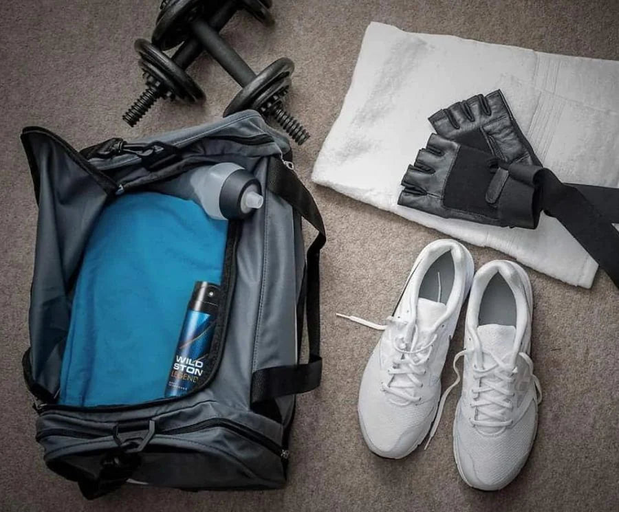 10 Gym Bag Essentials For Your Fitness Journey